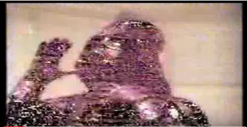 I HATE PIXELS! AND SAND! BUT MOSTLY PIXELS!